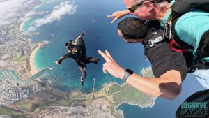 School Holiday / Summer Skydive Shellharbour - BIGWAVE Skydive for Over 16s logo